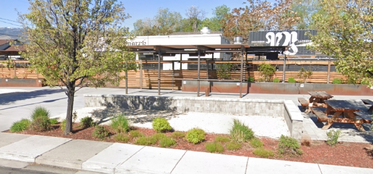 Wells Avenue News: Von Bismarck building sells, Taco John's available to lease