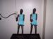 2 figurines